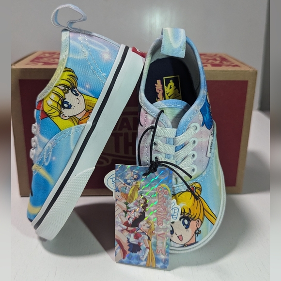 Vans Pretty Guardian Sailor Moon Authentic Shoes for Toddlers - Picture 4 of 11